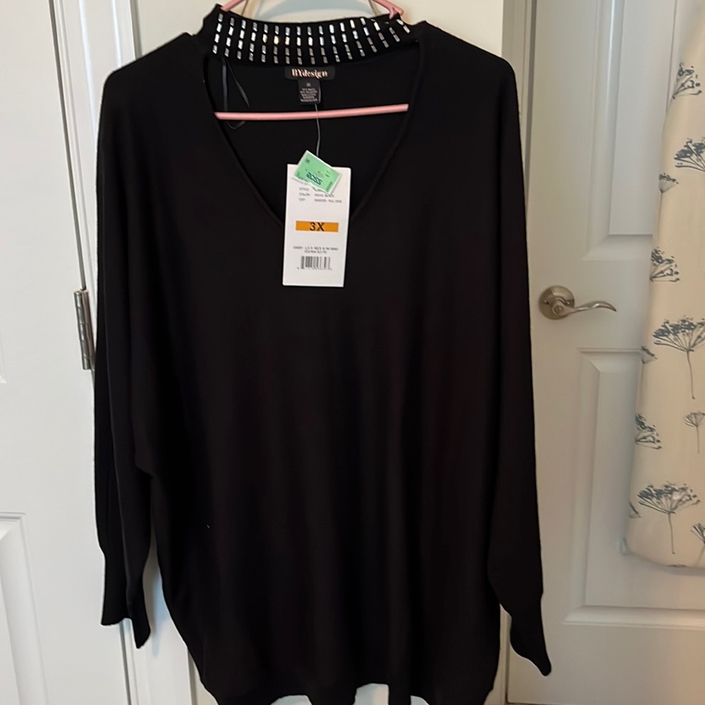 NWT black with rhinestone neck band size 3x sweater. Brand is BYdesign